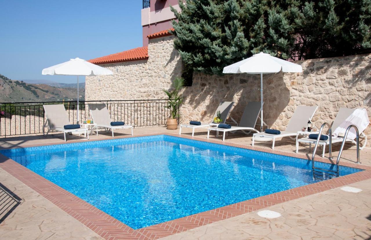 Villa Kermes Heated Pool Kournás Exteriör bild